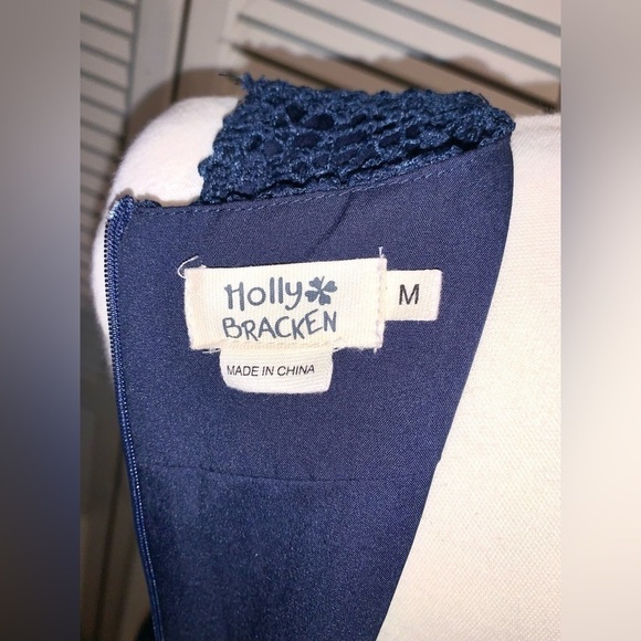 Molly Bracken Lace overlay Midi Blue Dress - Picture 7 of 11